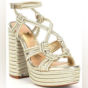 Gianni Bini Platform Sandals